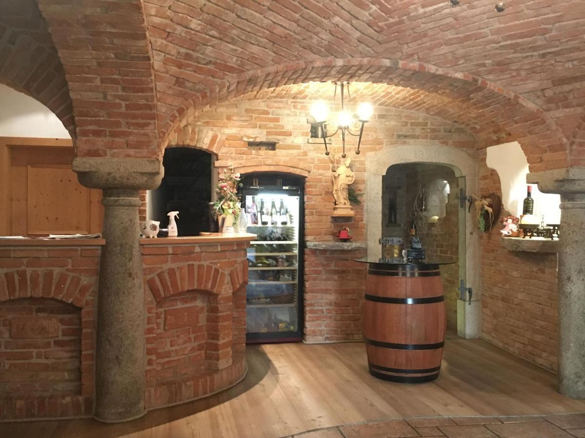 Hotel Gasthof Familie Czepl Ernsthofen Екстериор снимка