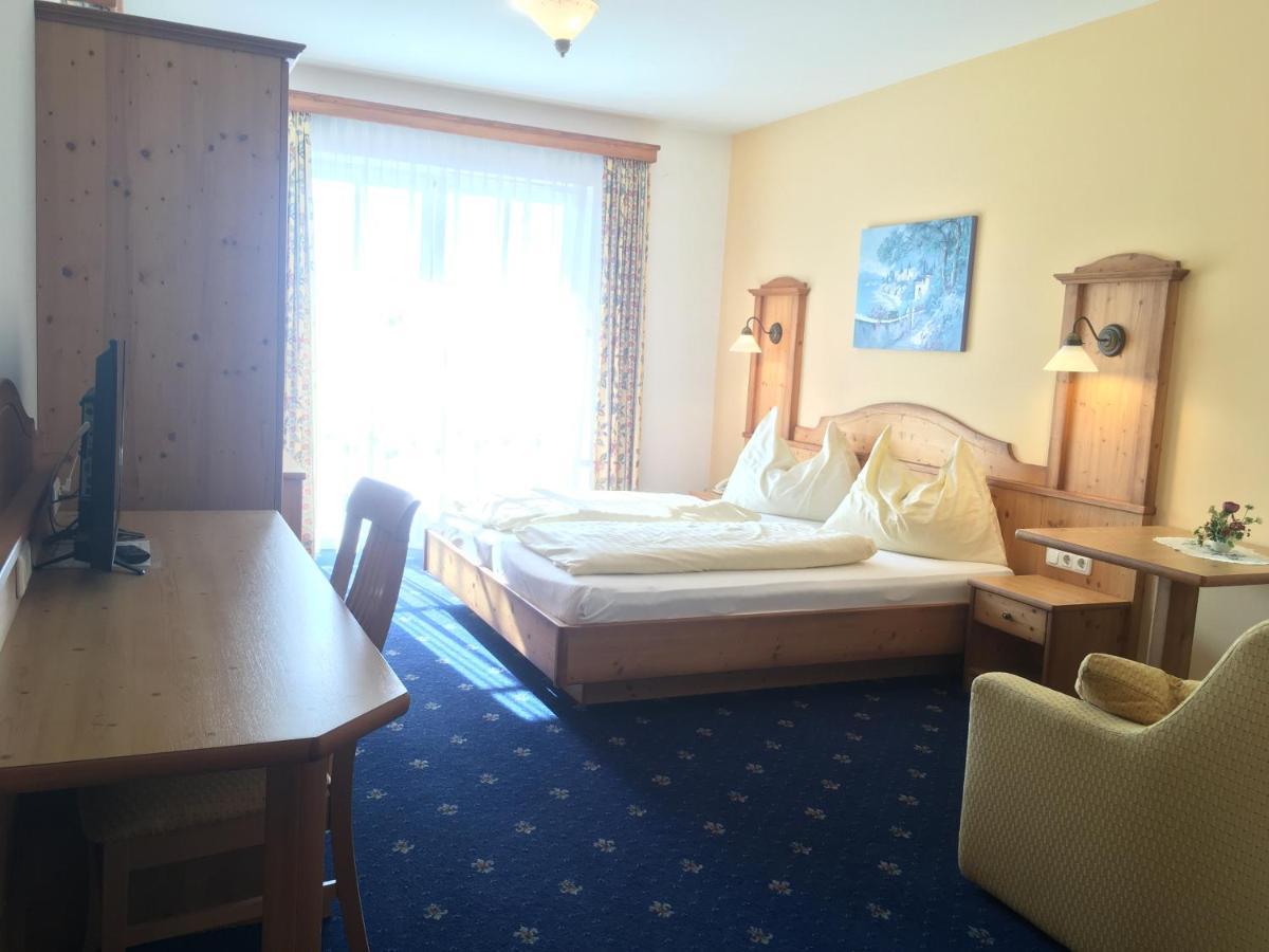 Hotel Gasthof Familie Czepl Ernsthofen Екстериор снимка